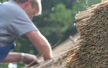 professional Oakley thatchers